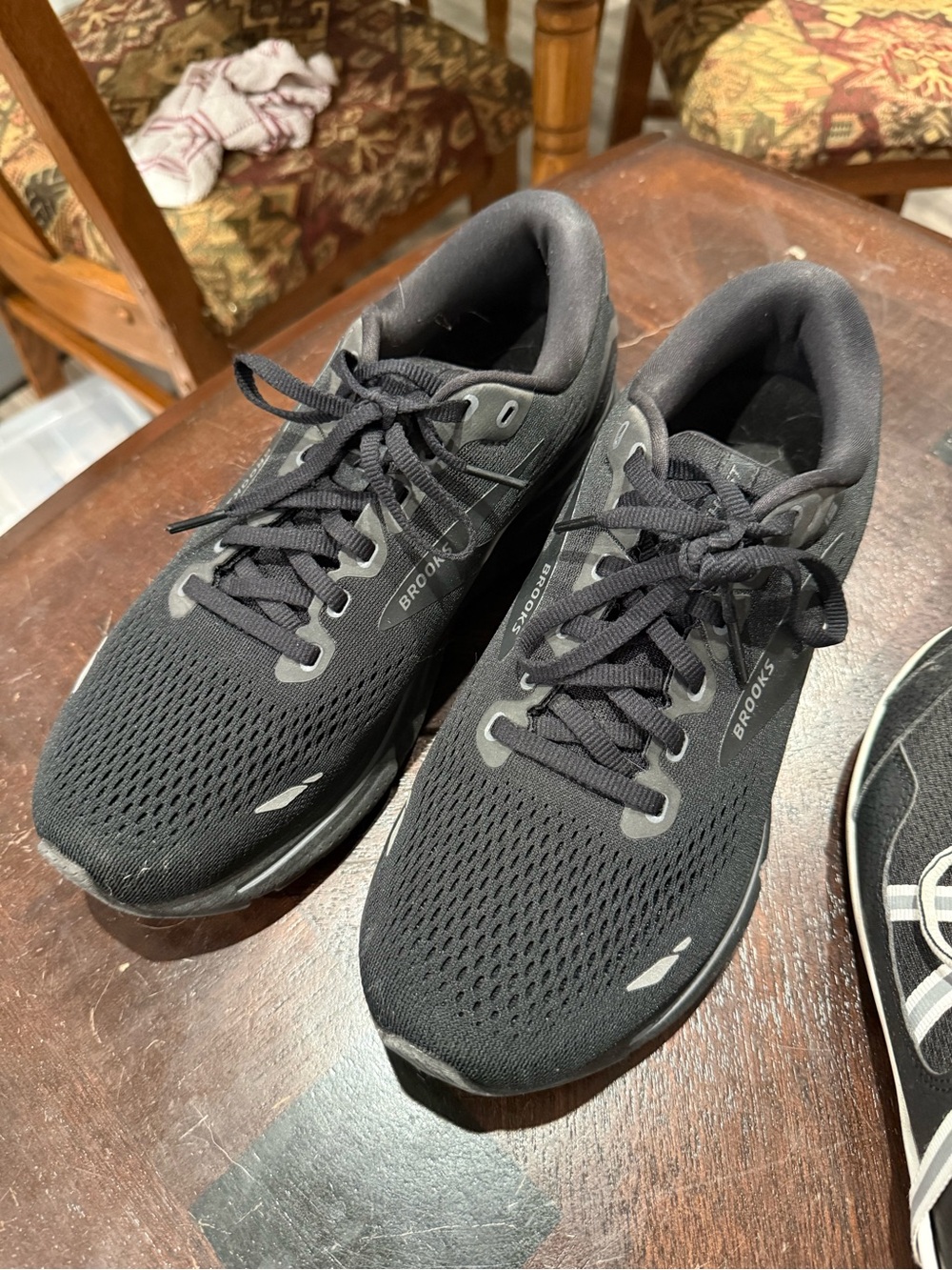 Brooks Black Men's Athletic Running Shoes